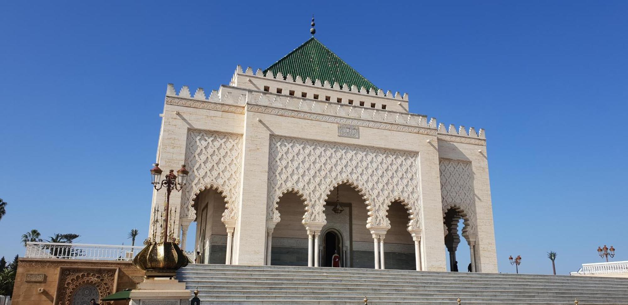 Appartement Agreable Avec 2 Tres Belles Terrasses Au Coeur De Rabat Luaran gambar