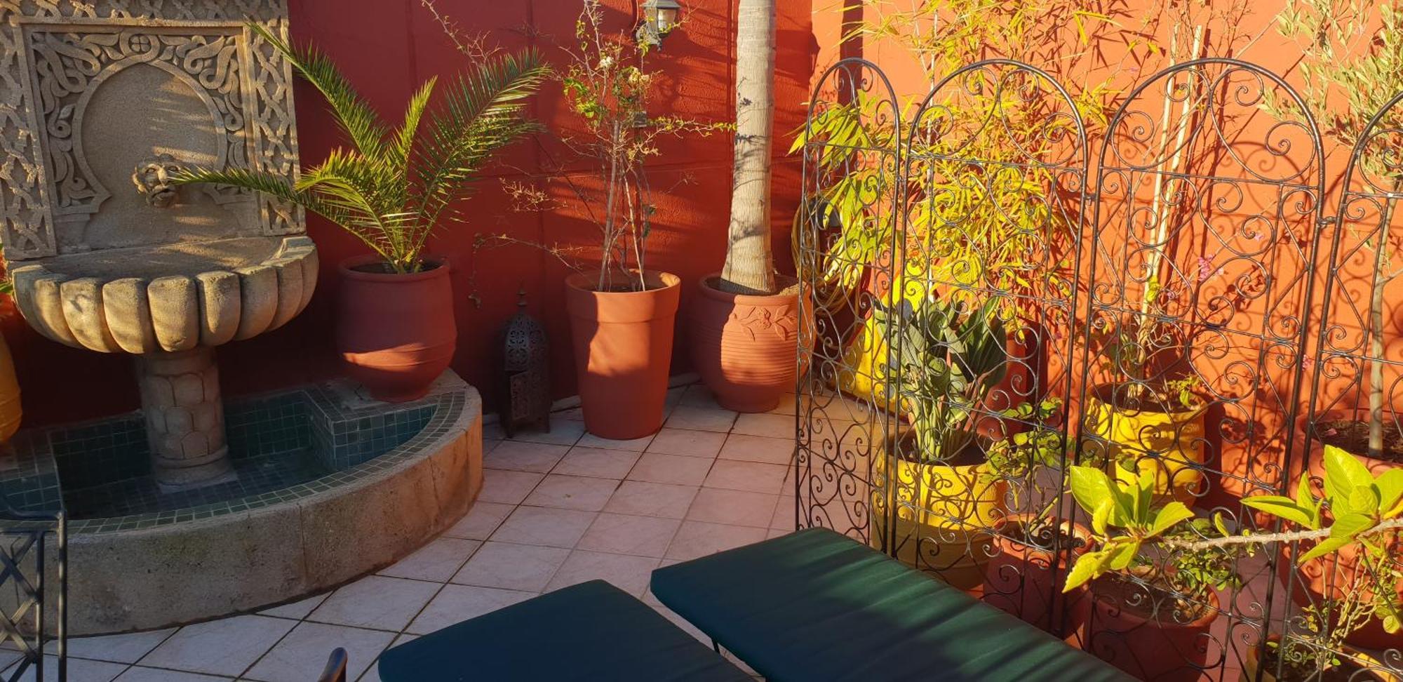 Appartement Agreable Avec 2 Tres Belles Terrasses Au Coeur De Rabat Luaran gambar