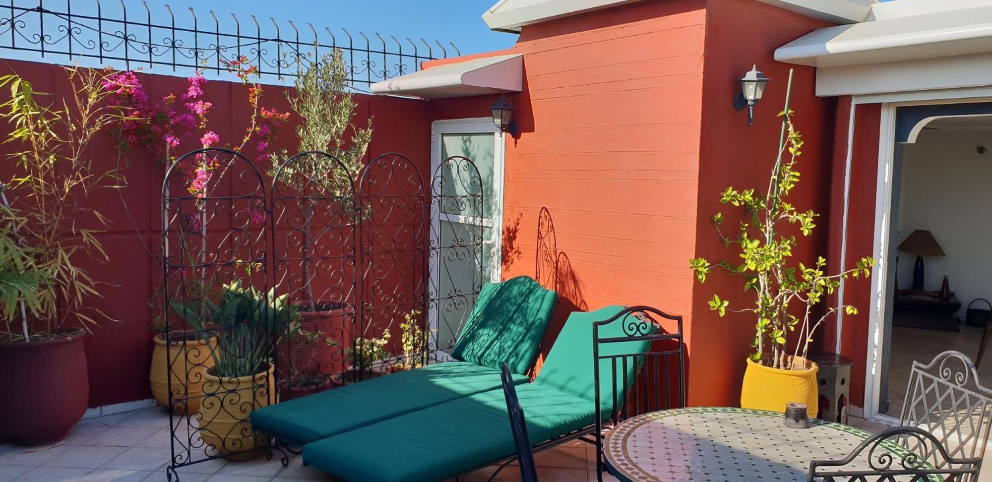 Appartement Agreable Avec 2 Tres Belles Terrasses Au Coeur De Rabat Luaran gambar