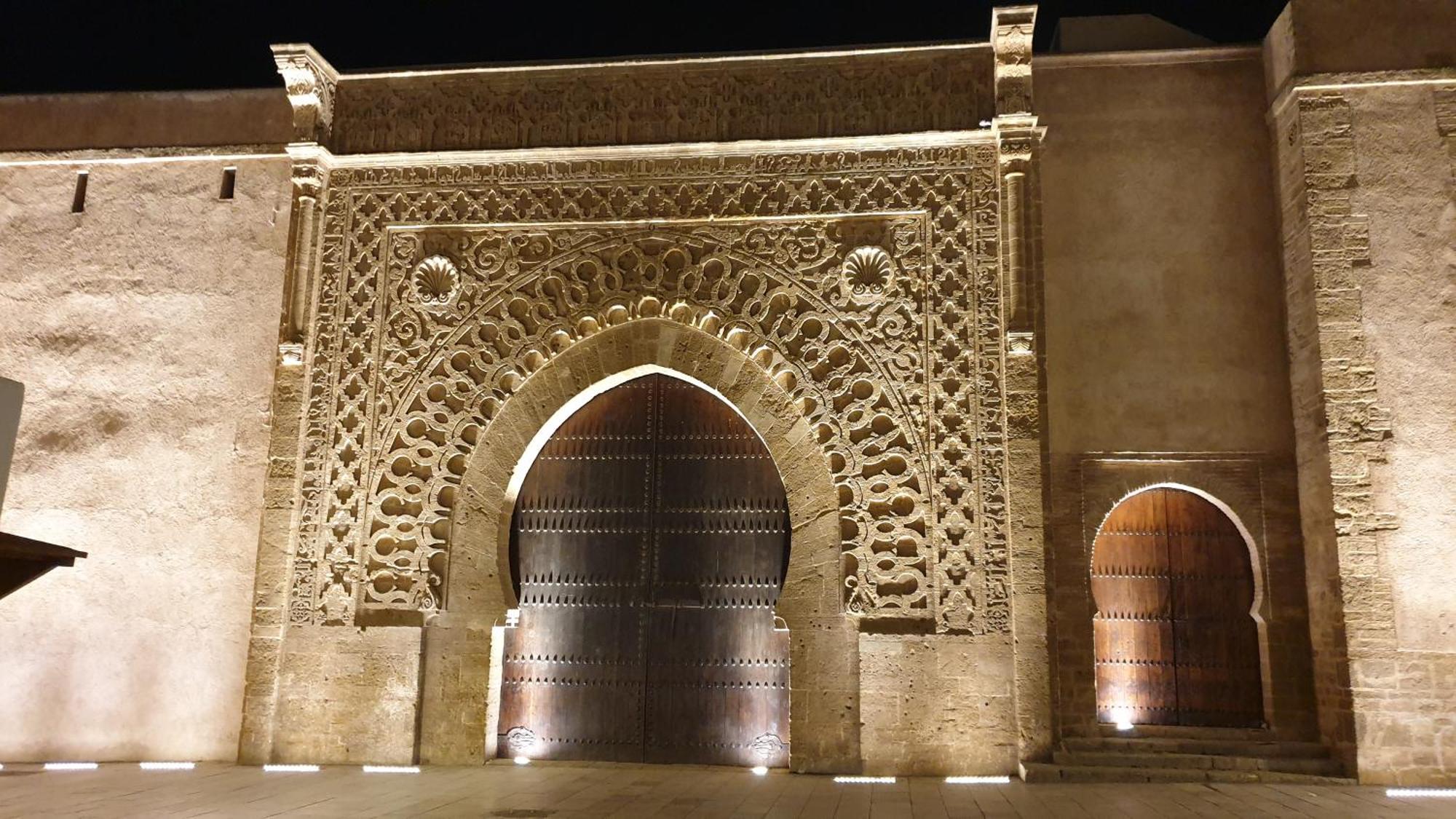 Appartement Agreable Avec 2 Tres Belles Terrasses Au Coeur De Rabat Luaran gambar